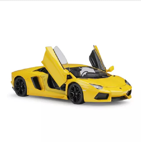 Maisto  Special Edition Lamborghini Aventador LP 700-4  Yellow