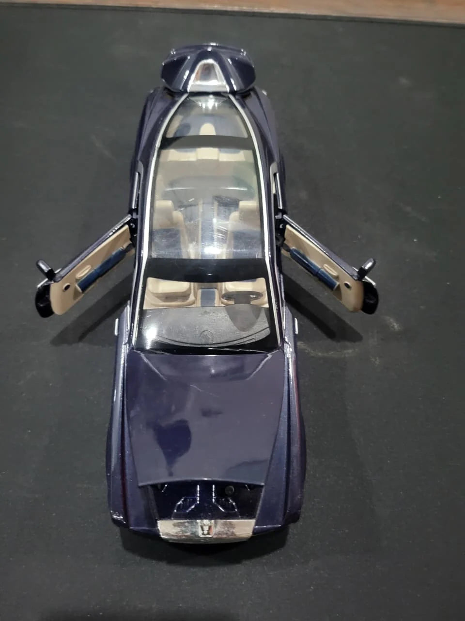 XLG   Rolls Royce Phantom  Purple