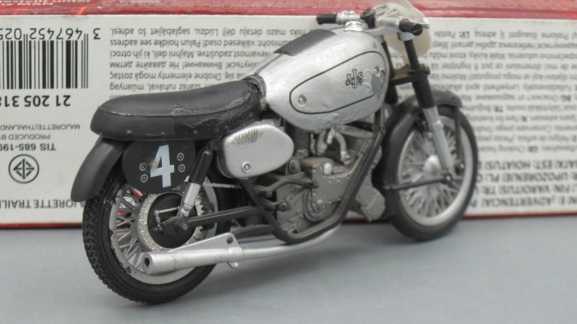 IXO Portar   AJS E50 500CC 1949 Silver World Champion