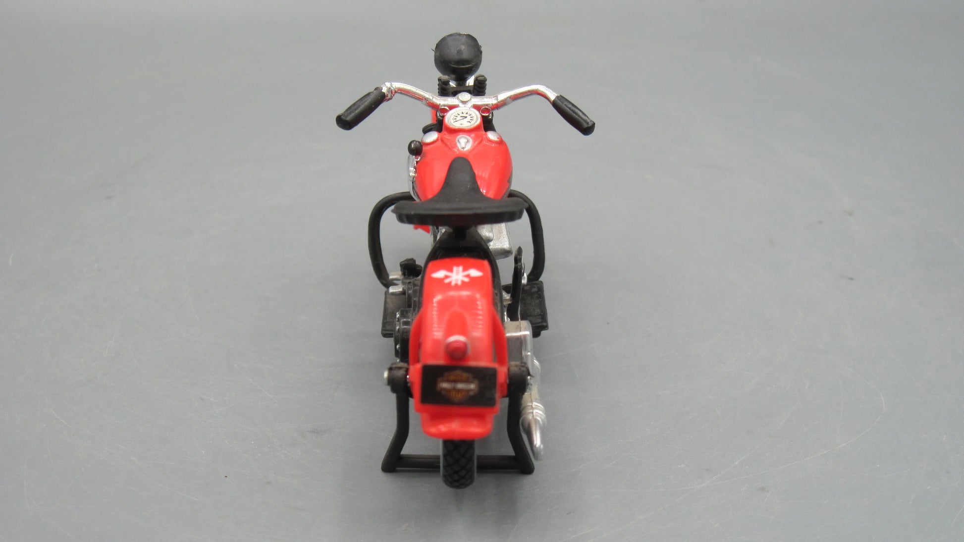 Maisto   Harley-Davidson Knucklehead 1936 Red Fire Dept