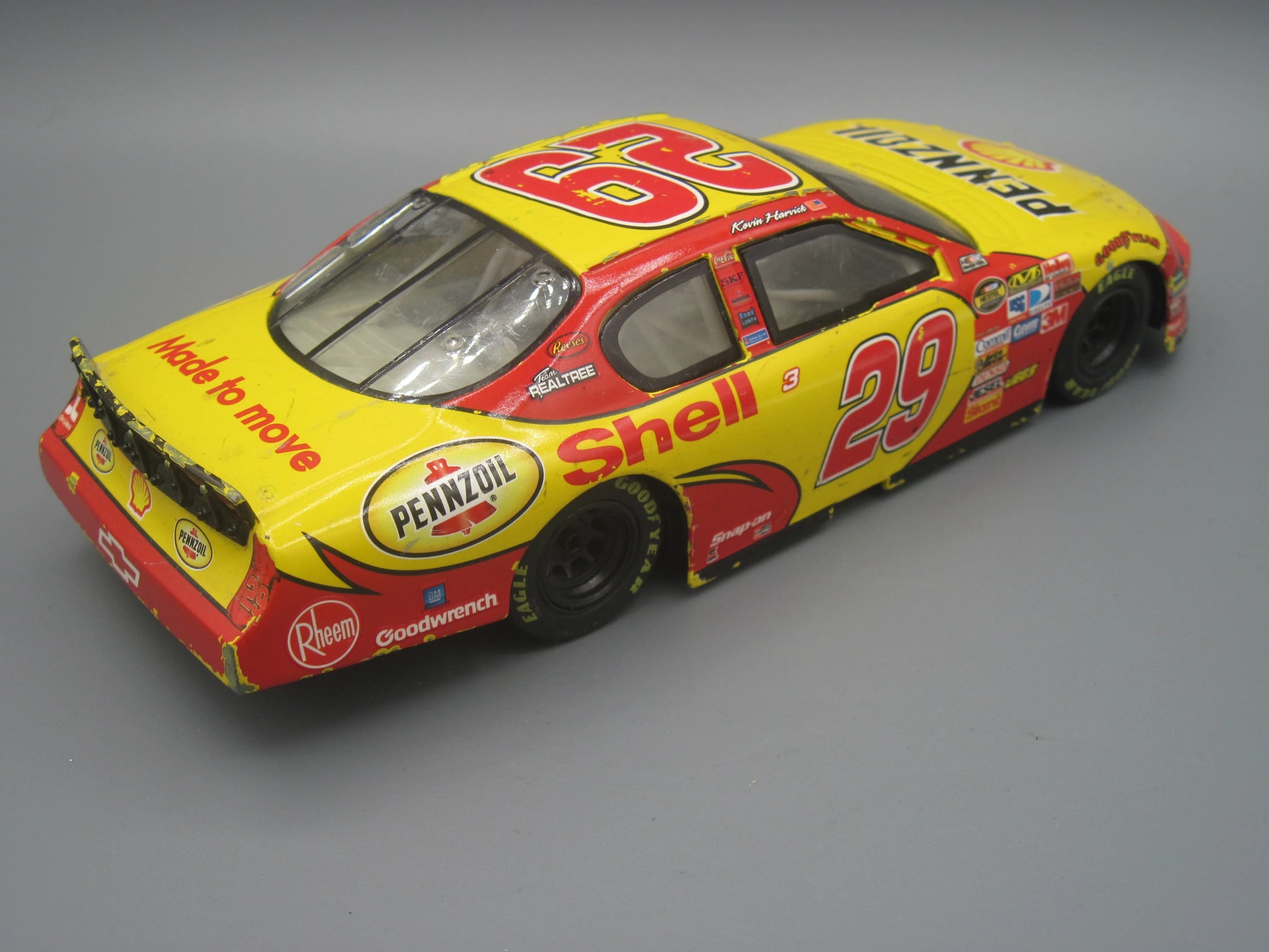 Action   Monte Carlo #29 Chevrolet Nascar Pennzoil Shell  Yellow & Red