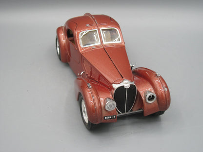 Bburago   Bugatti Atlantic 1936 Brown