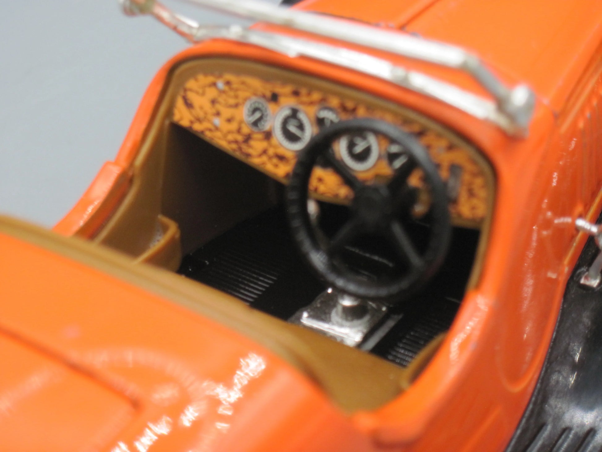 Bburago   Bugatti Type  55 1932 Orange