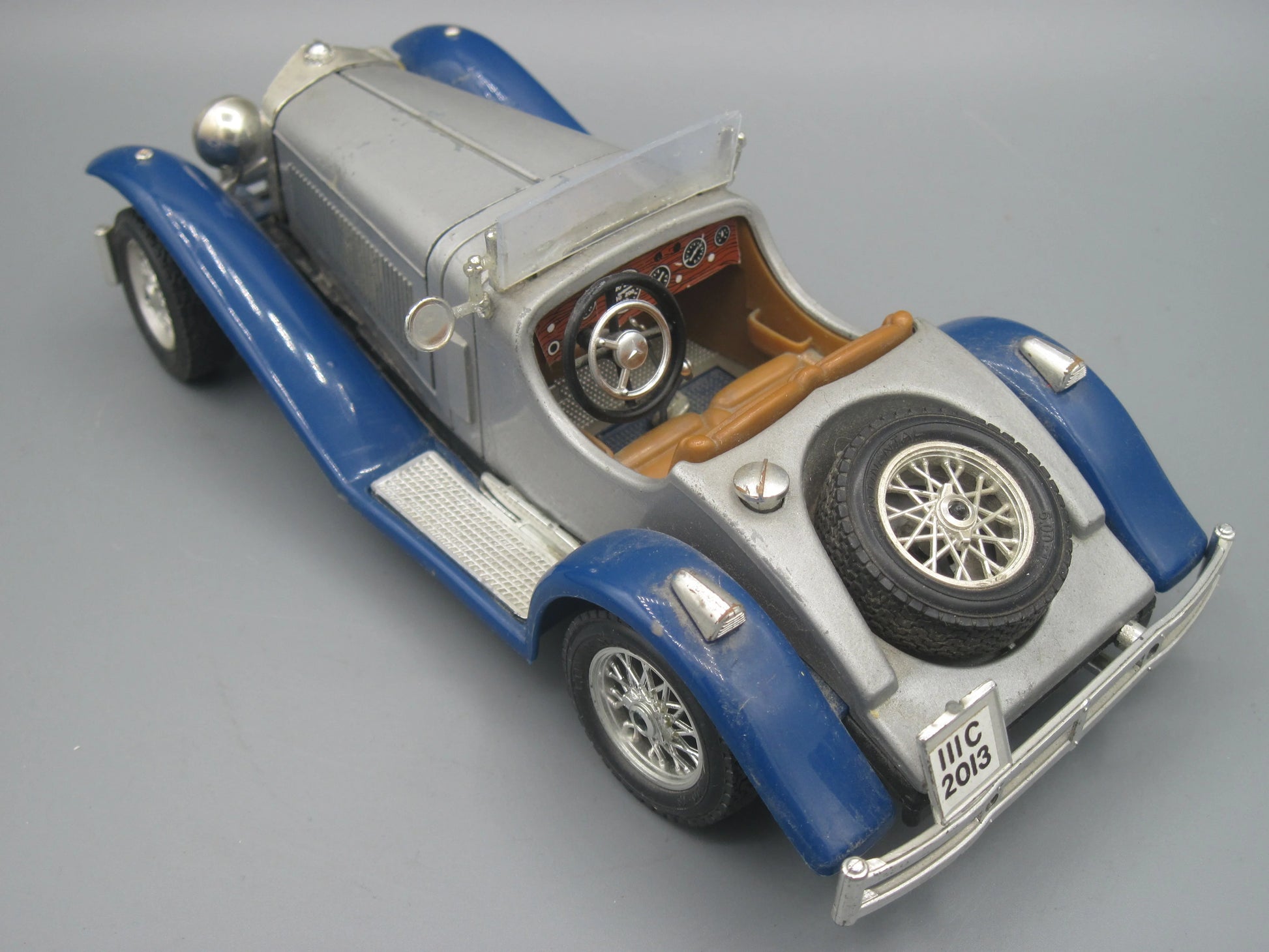 Bburago   Mercedes SSK  Blue & Silver