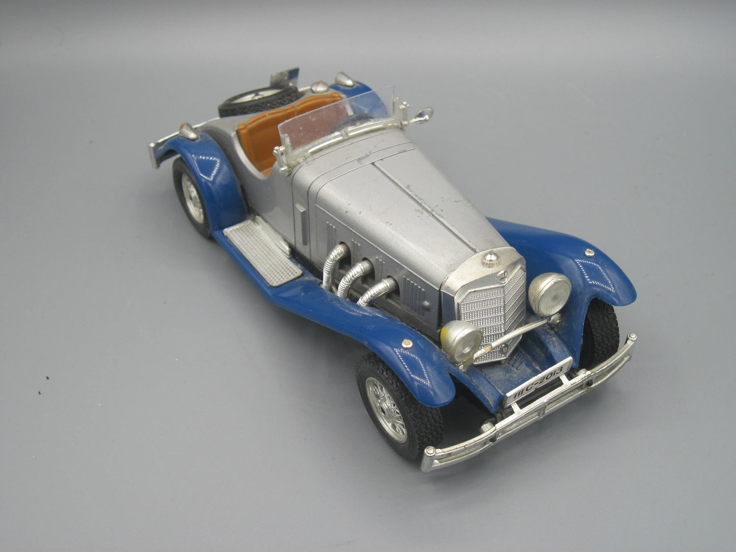 Bburago   Mercedes SSK  Blue & Silver