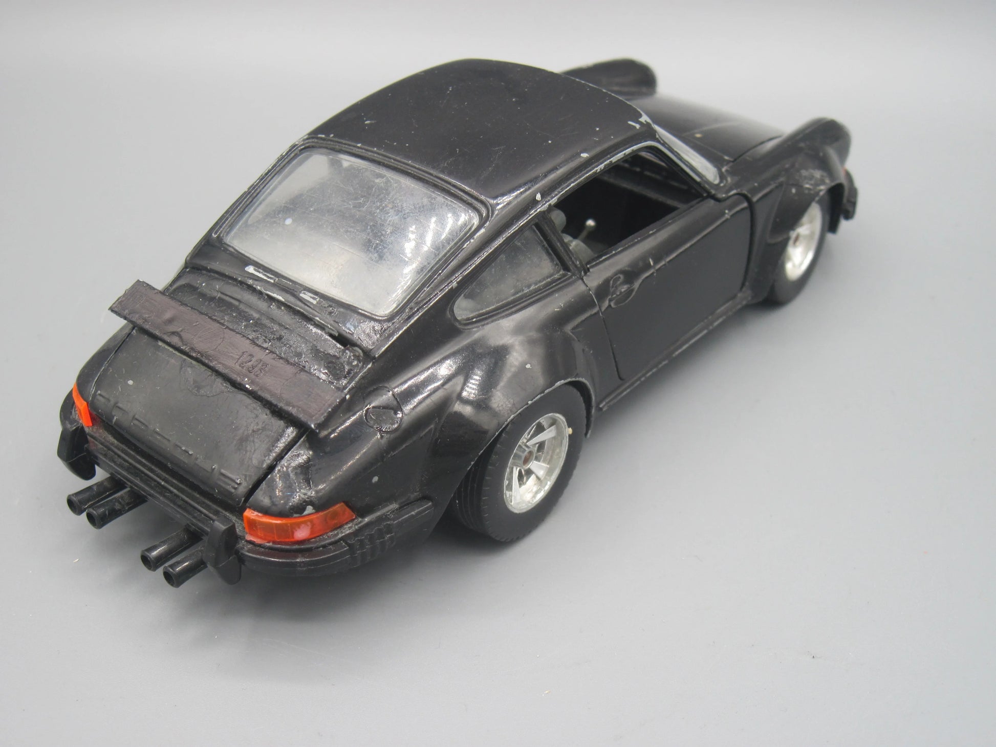 Bburago   Porsche 911  Black