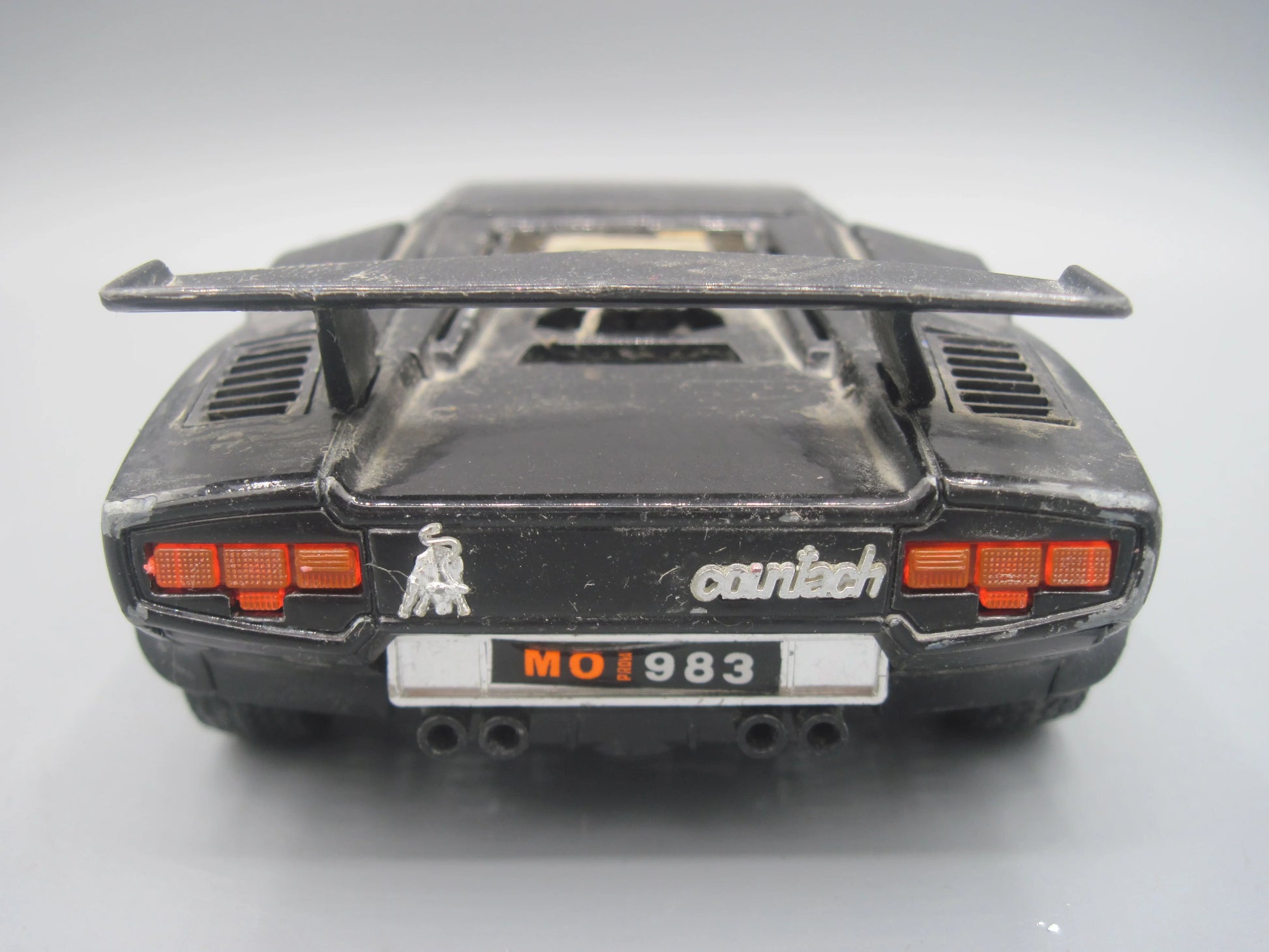 Bburago   Lamborghini Countach 1988 Black