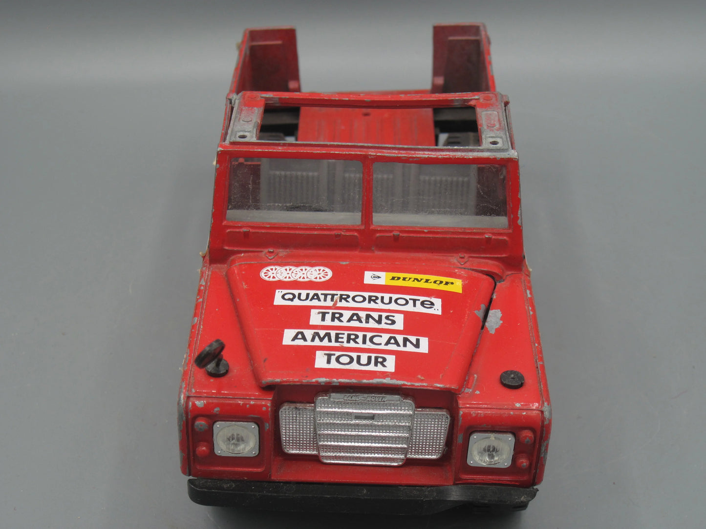 Bburago   Land Rover Quattroruote Trans American Tour  Red