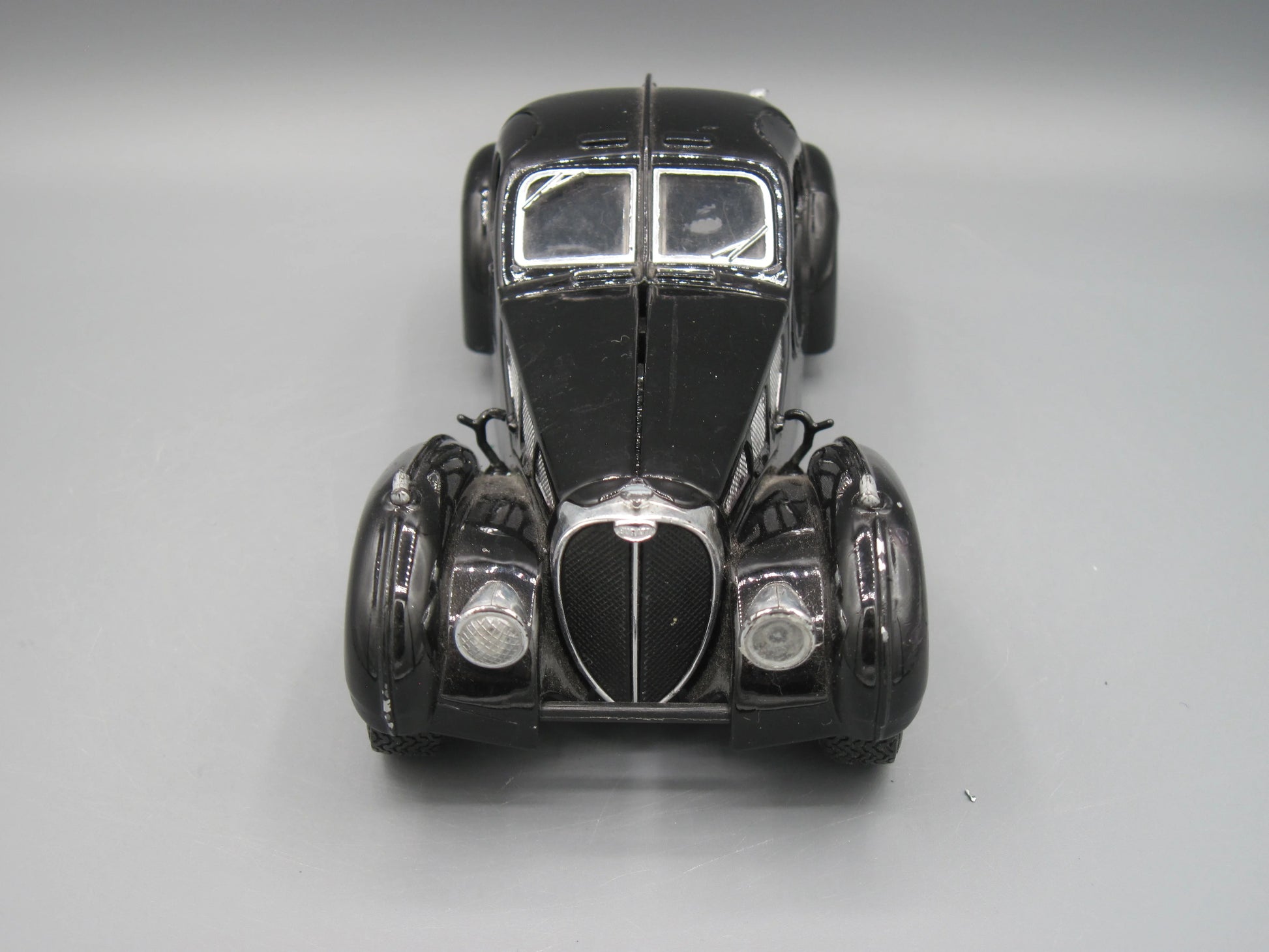 Bburago   Bugatti Atlantic 1936 Black