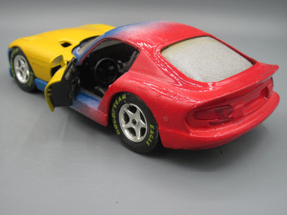 Bburago   Dodge Viper GTS Coupe  Multi color