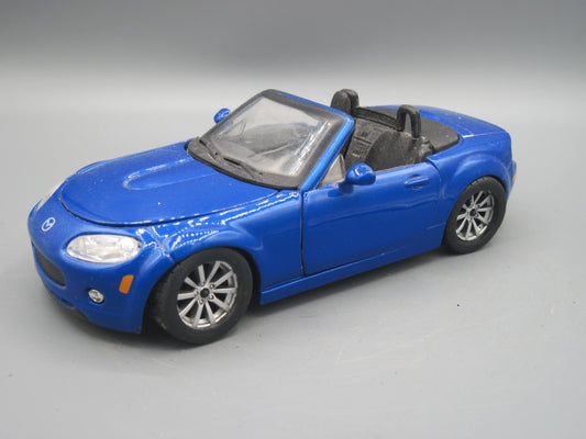 Bburago   Mazda MX-5  Blue