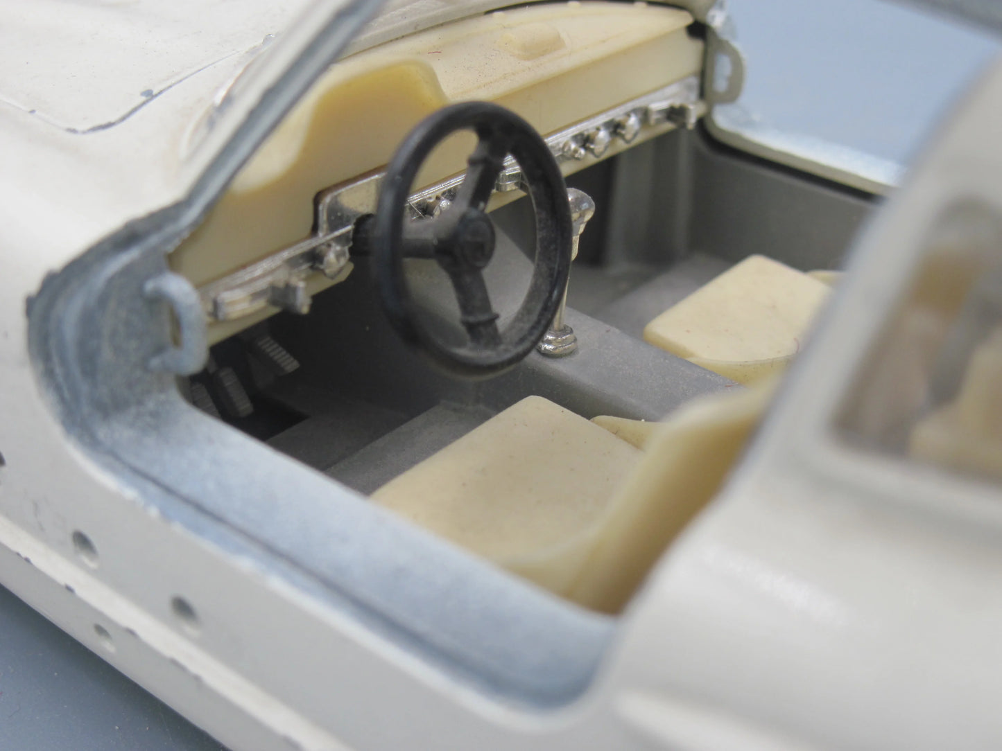 Bburago   Mercedes-Benz 300 SL 1954 Beige