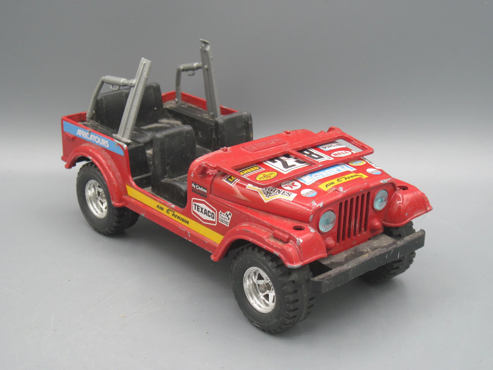 Bburago   Jeep CJ-7  Red