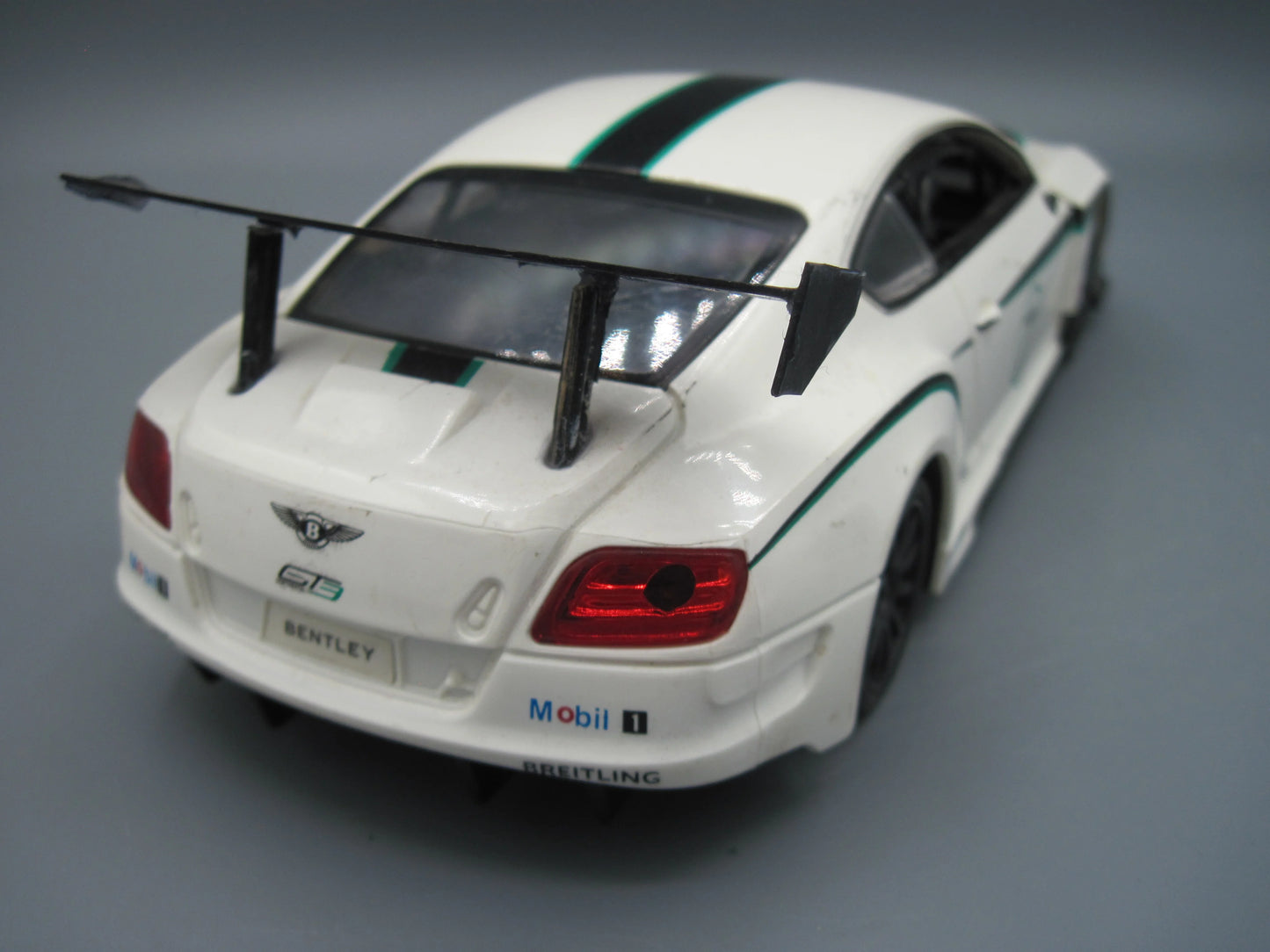 Braha   Bentley Continental GT3  White
