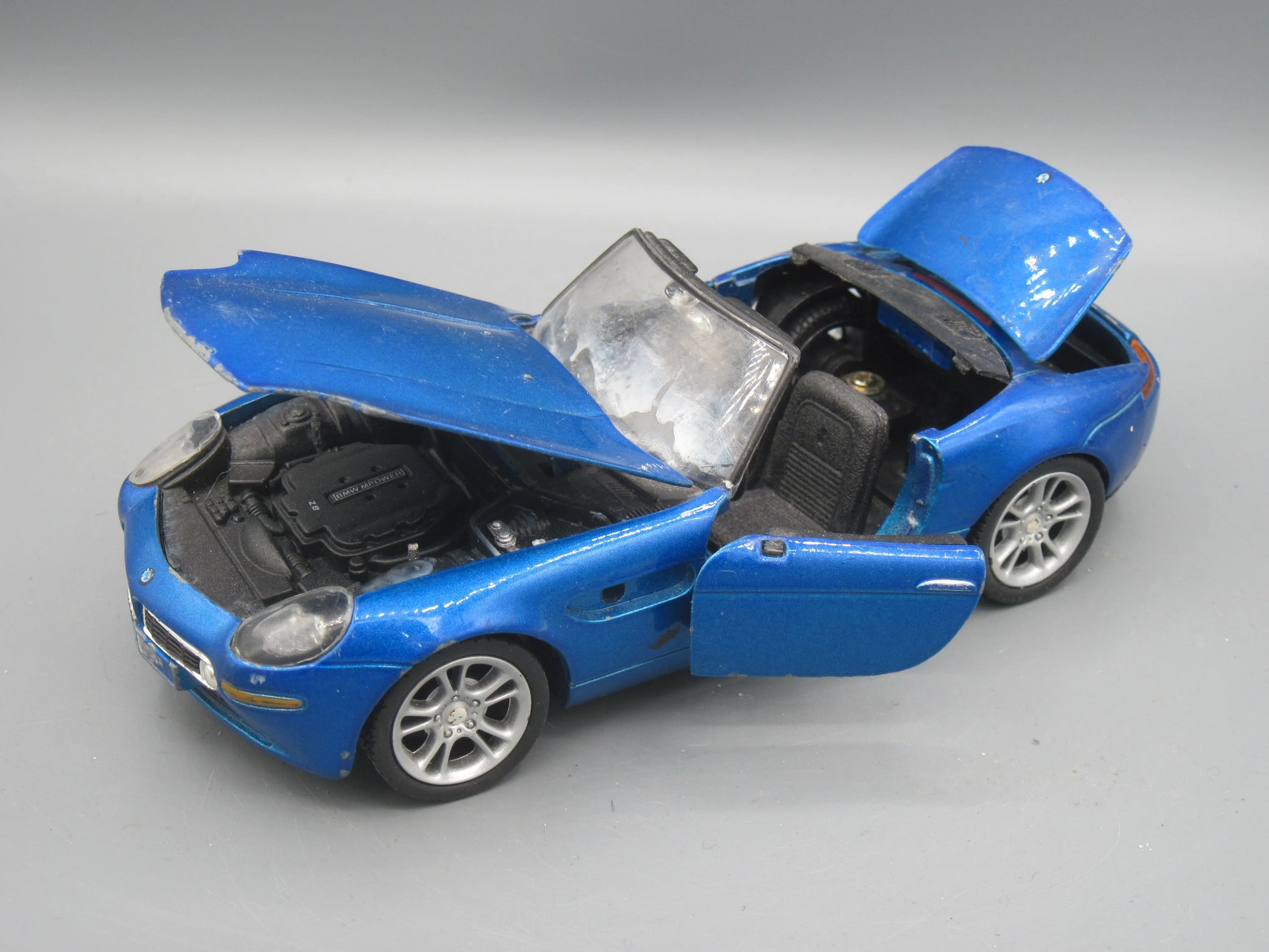 BMW Z8 Roadster  Blue