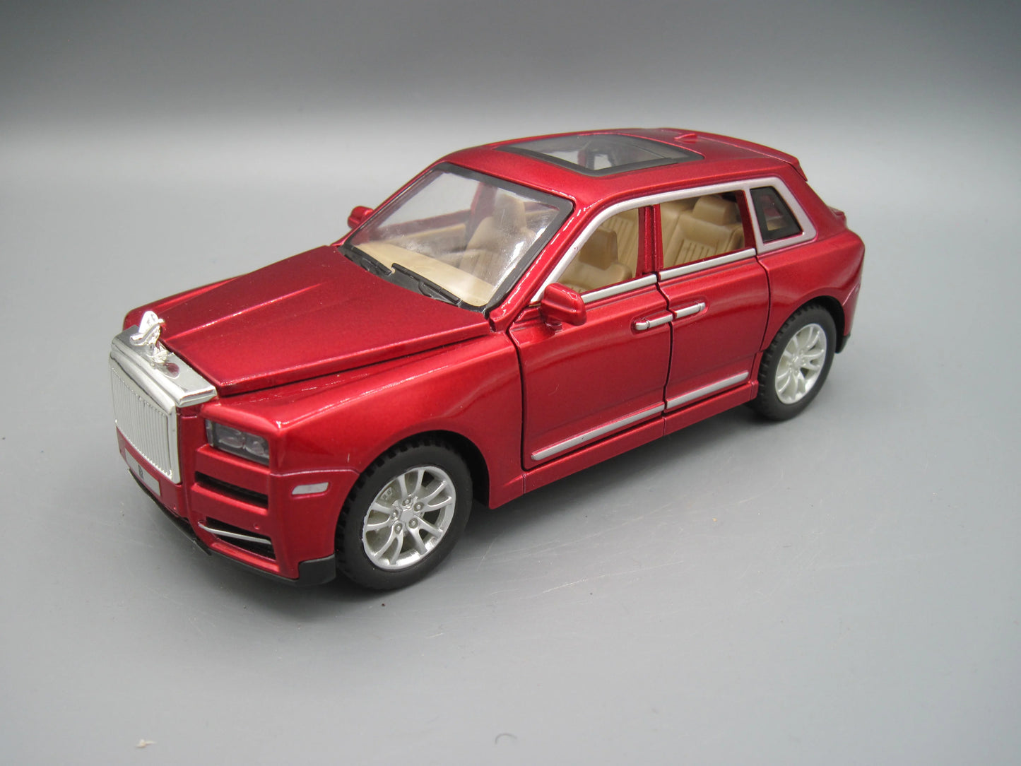 Rolls-Royce Cullinan  Red