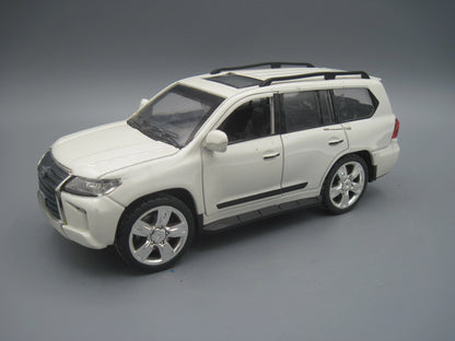 China   Lexus LX 570  White