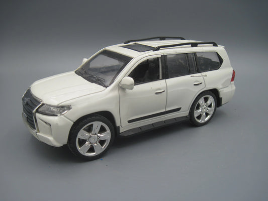 China   Lexus LX 570  White