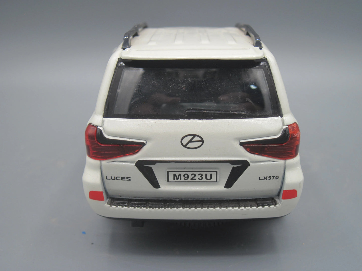 China   Lexus LX 570  White