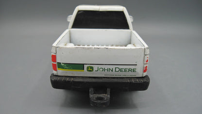 ERTL   John Deere Pickup Truck  White