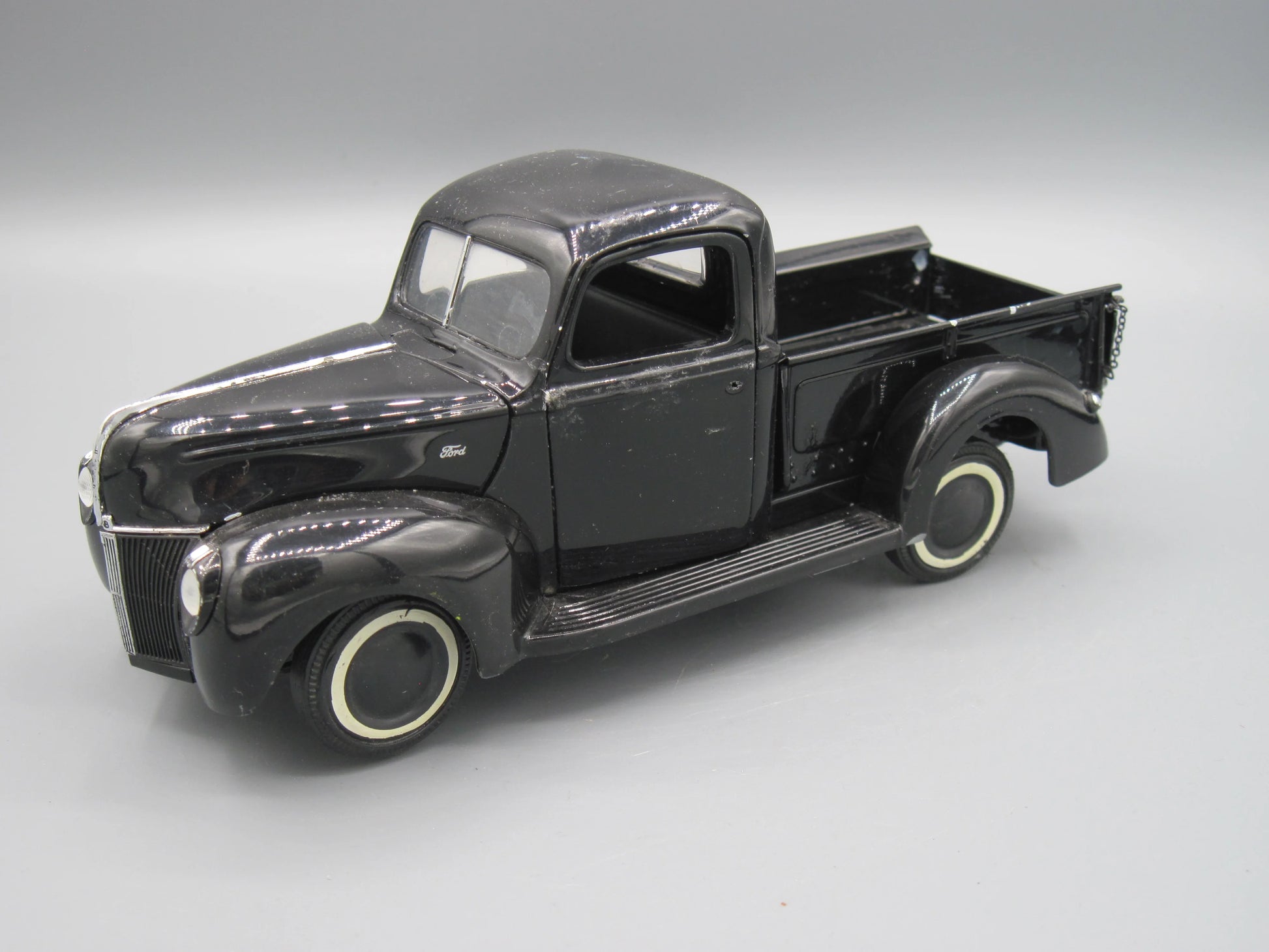 Franklin Mint   Ford Pick up truck 1940 Black