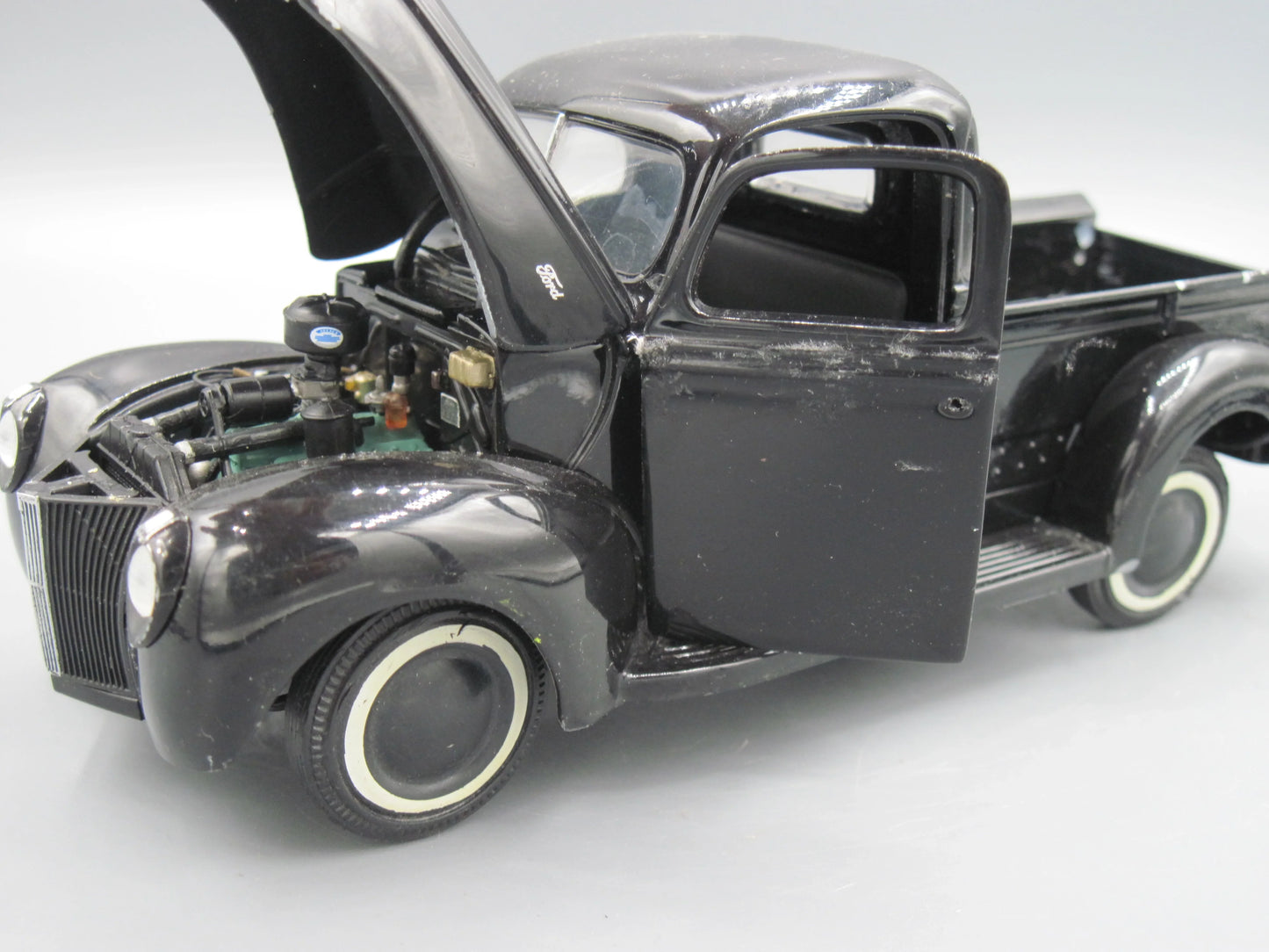 Franklin Mint   Ford Pick up truck 1940 Black