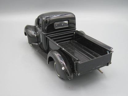 Franklin Mint   Ford Pick up truck 1940 Black