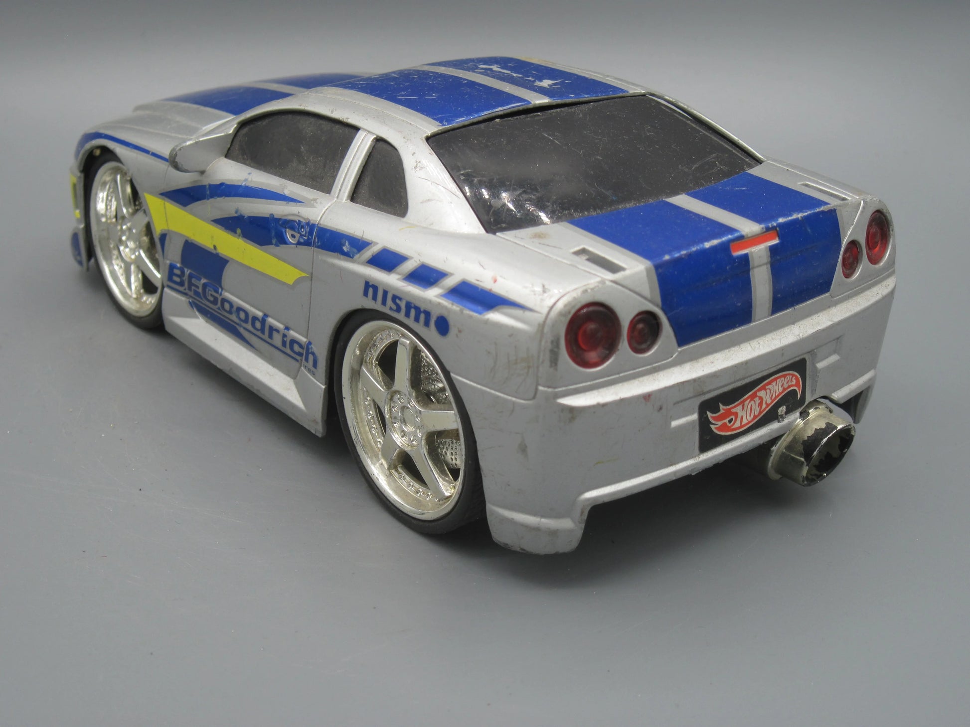 Hot Wheels   Nissan Skyline 1999 Silver