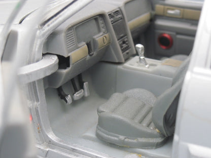 Jada   Lincoln Navigator  Silver