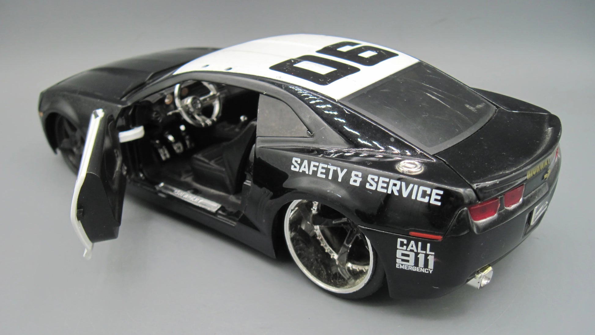 Jada   Chevrolet Camaro Concept 2006 Black & White Highway Patrol Police
