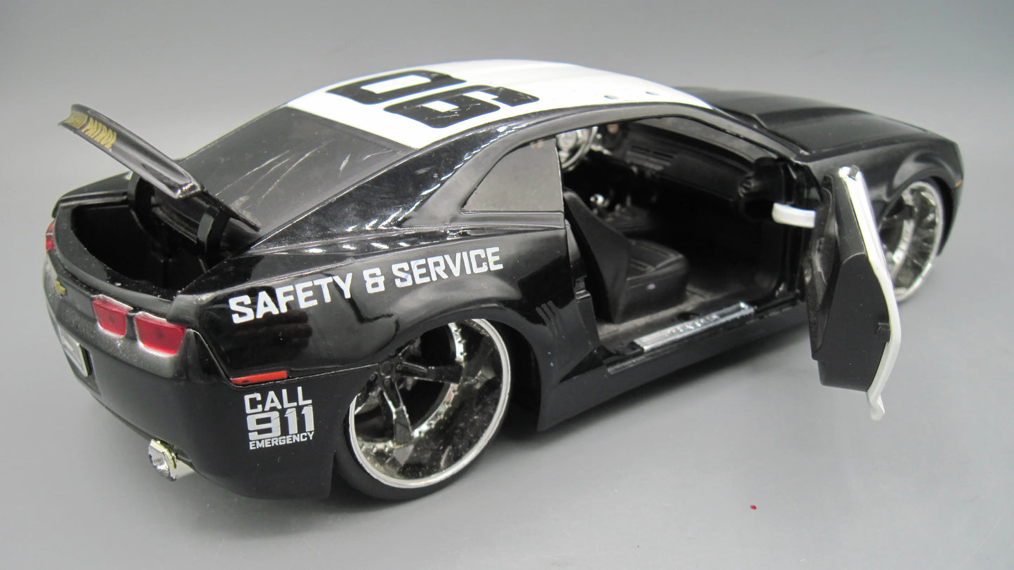 Jada   Chevrolet Camaro Concept 2006 Black & White Highway Patrol Police