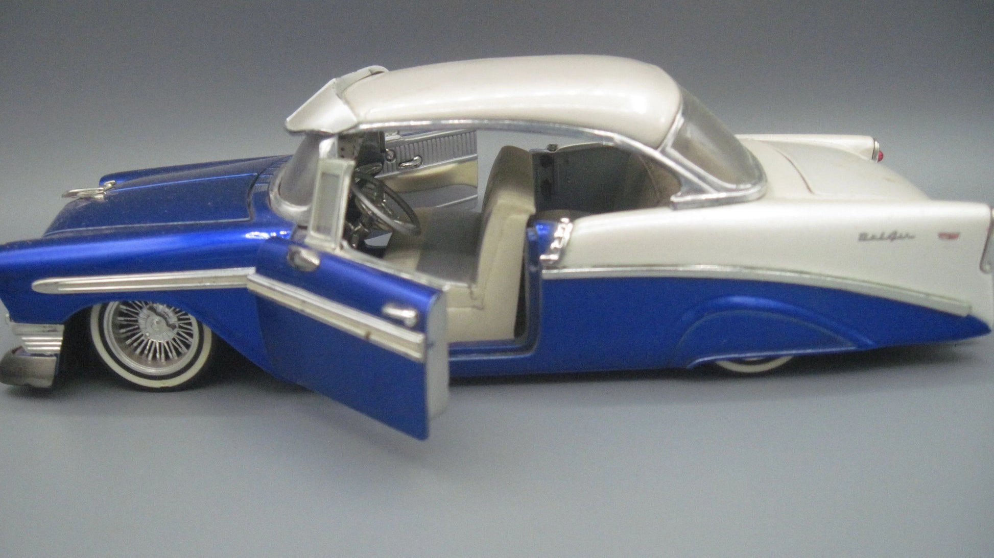 Jada   Chevrolet Bel Air 1956 Silver & Blue