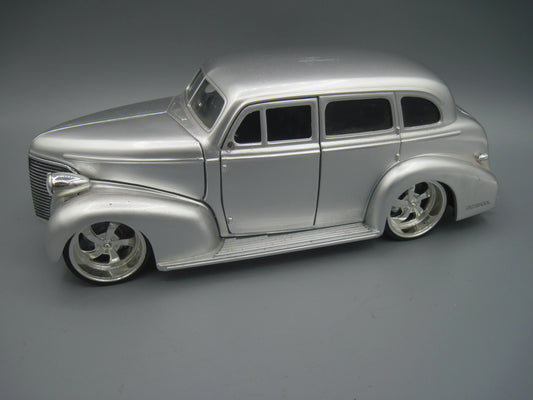 Jada   Chevrolet Master Deluxe OLDSKOOL 1939 Silver
