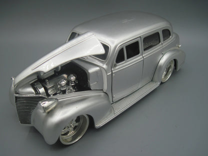 Jada   Chevrolet Master Deluxe OLDSKOOL 1939 Silver