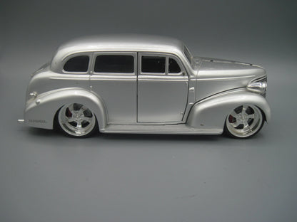 Jada   Chevrolet Master Deluxe OLDSKOOL 1939 Silver