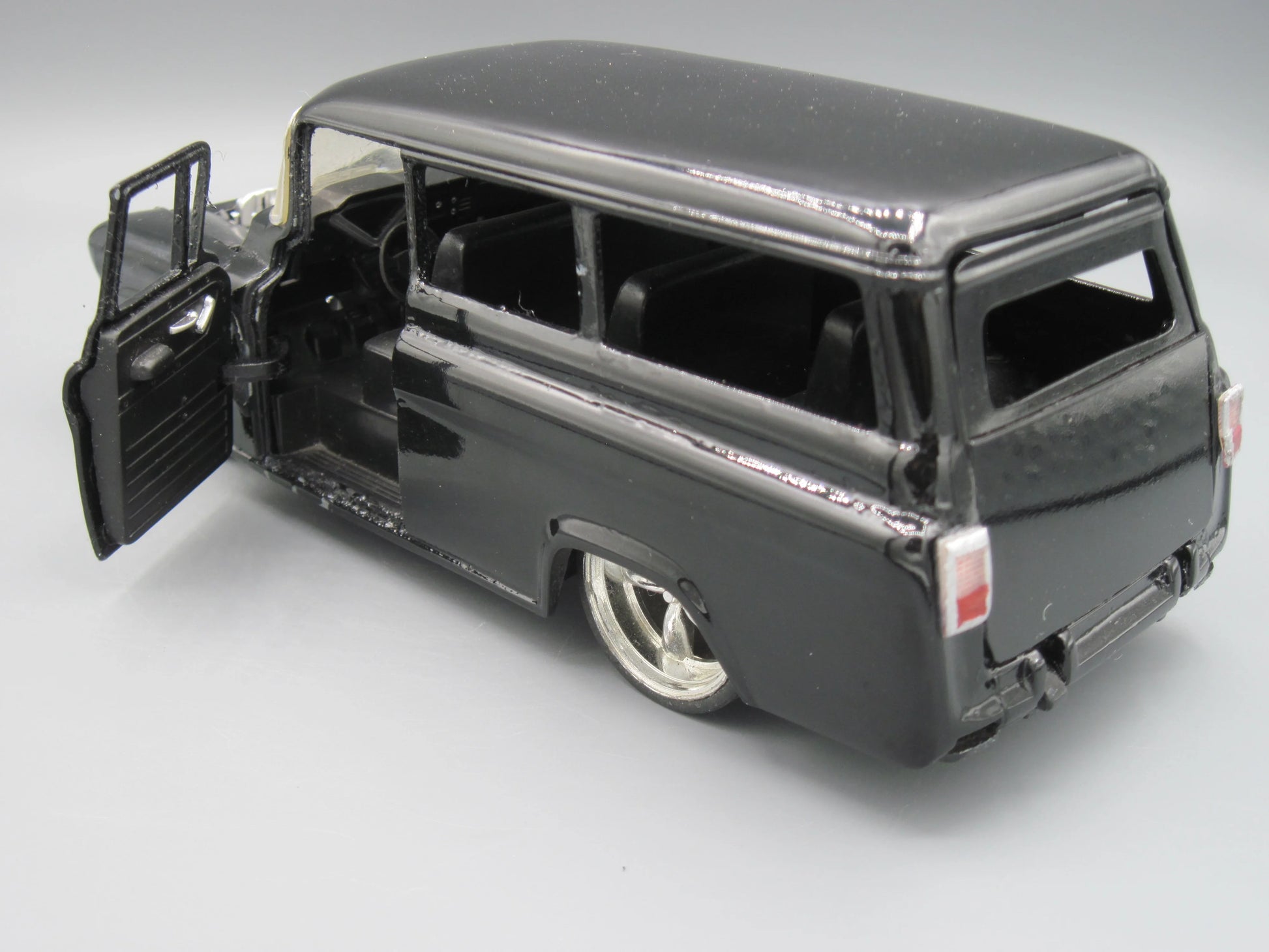 Jada   Chevrolet Suburban 1957 Black