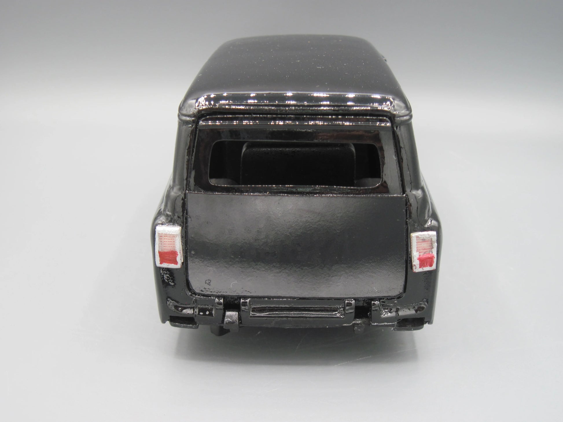 Jada   Chevrolet Suburban 1957 Black