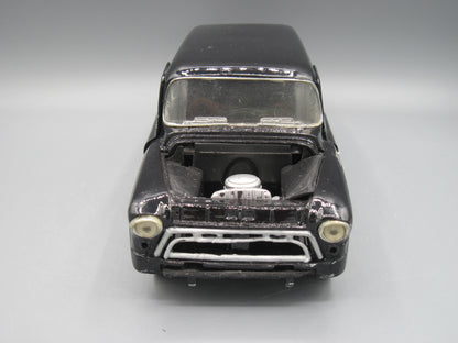Jada   Chevrolet Suburban 1957 Black