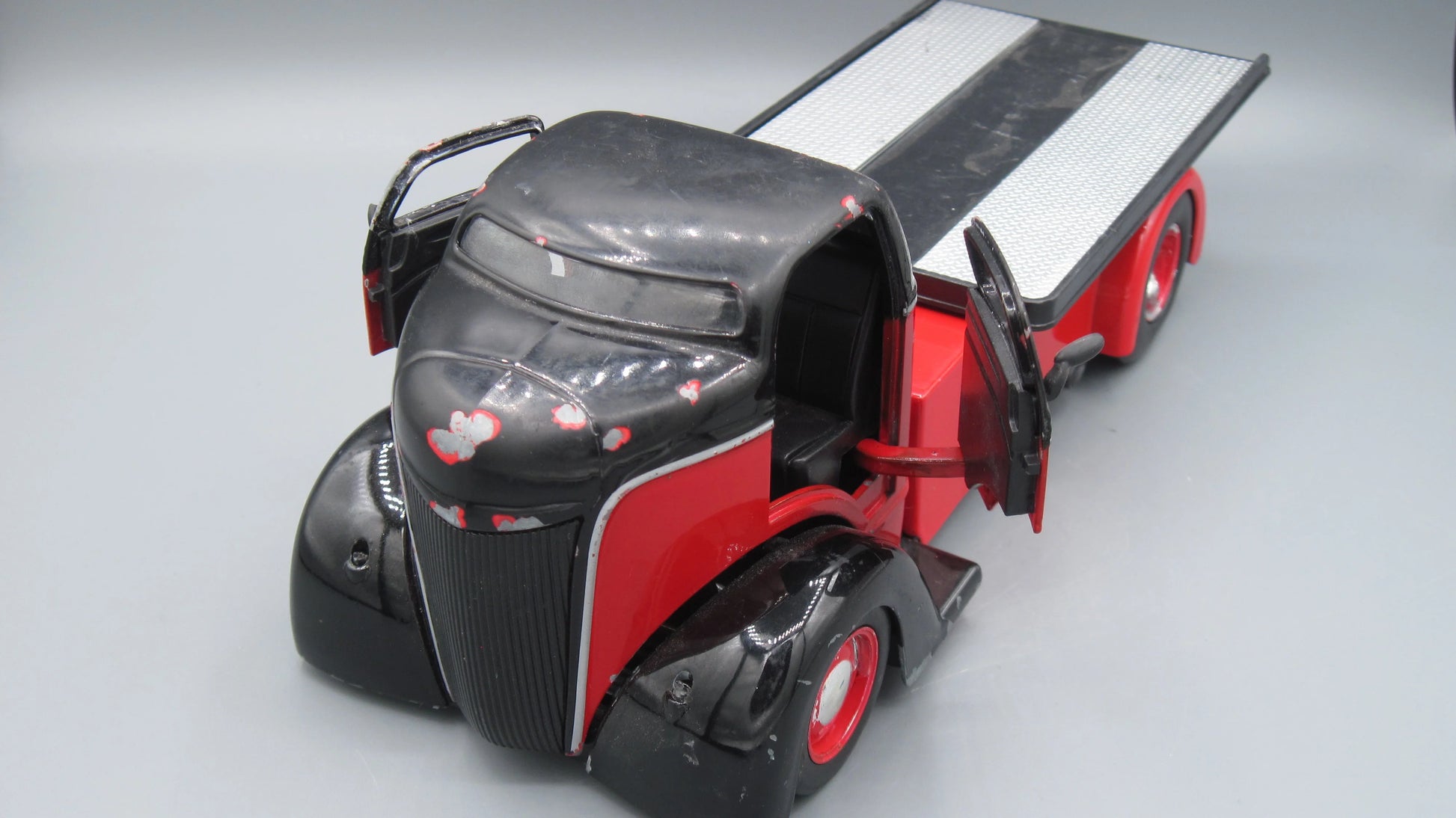 Jada   Ford COE 1947 Red & Black