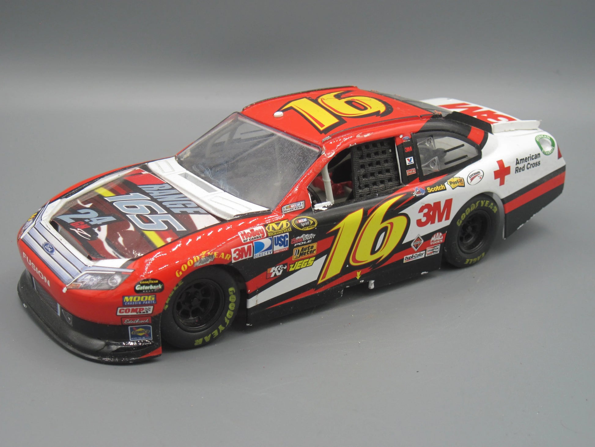 Lionel   Ford Nascar#16   Red & White