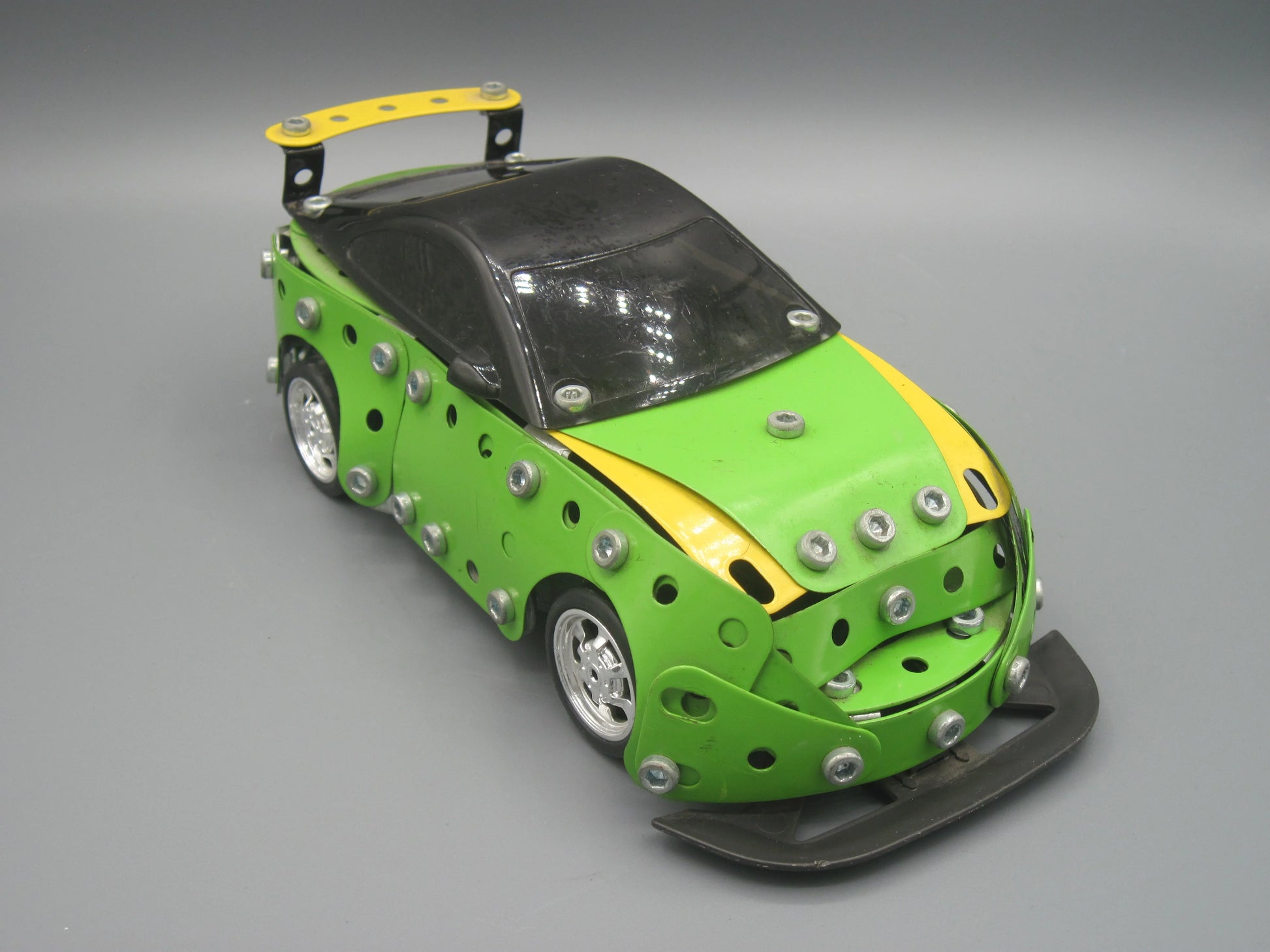 Meccano    Radio Control 2005 Green & Black