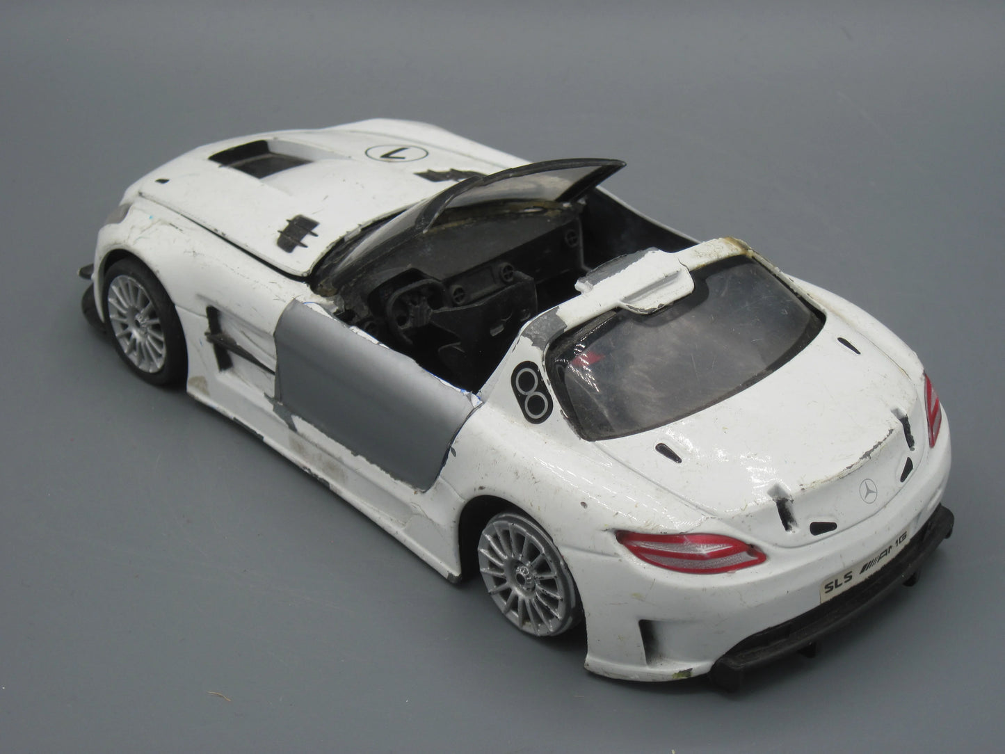 MotorMax   Mercedes-Benz SLS AMG GT3  White