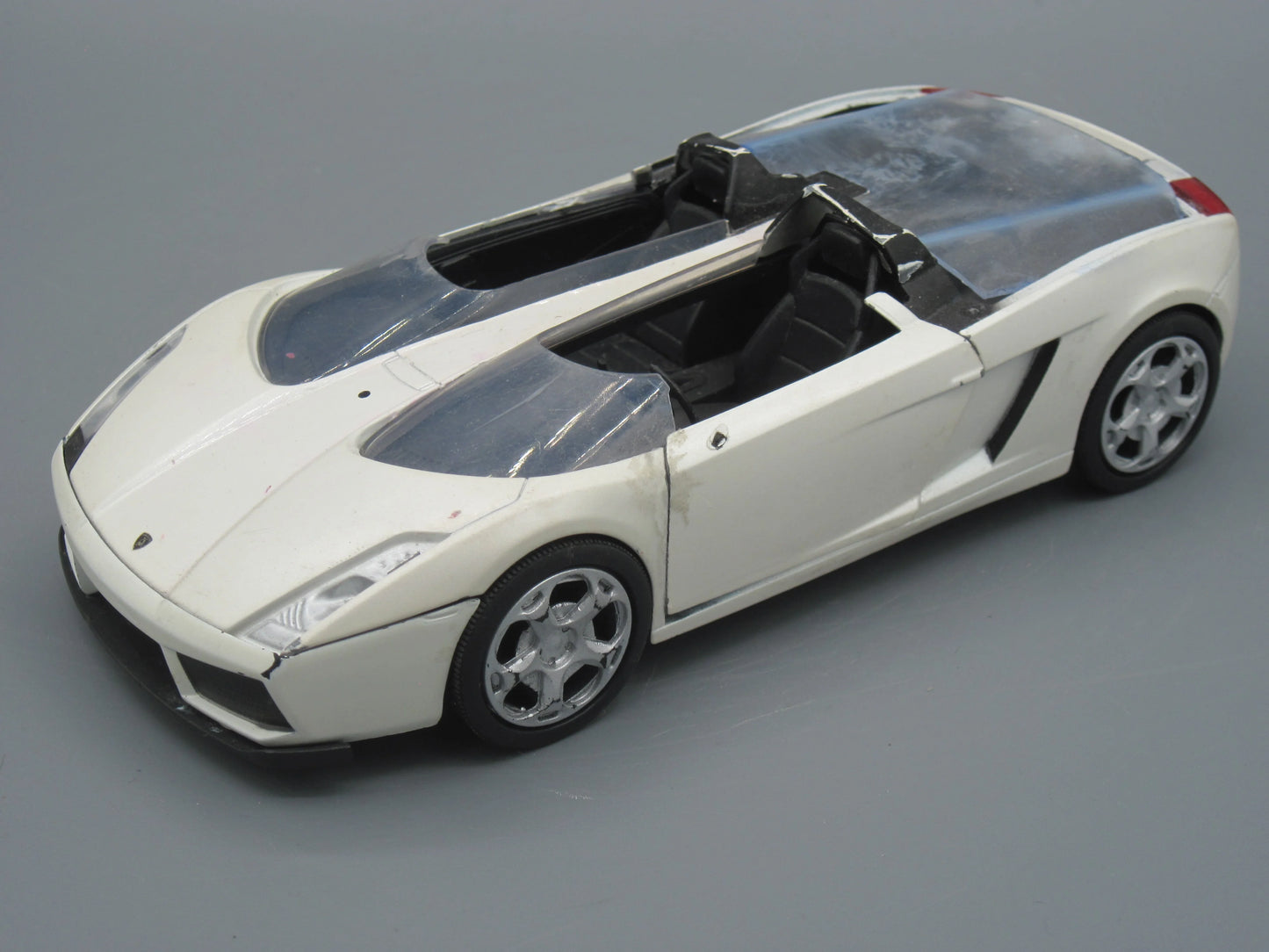 Motor Max   Lamborghini Concept S  White