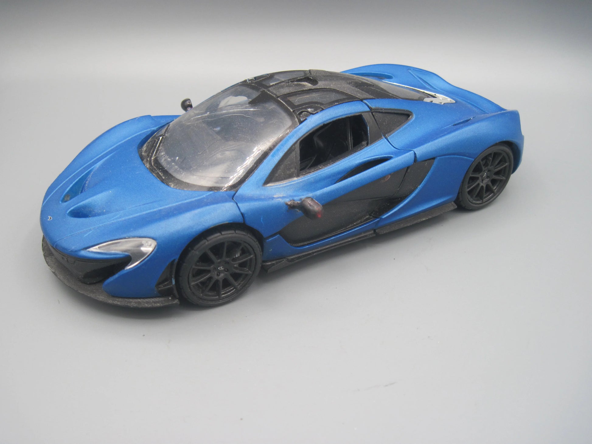 Motor Max   Mclaren P1  Blue