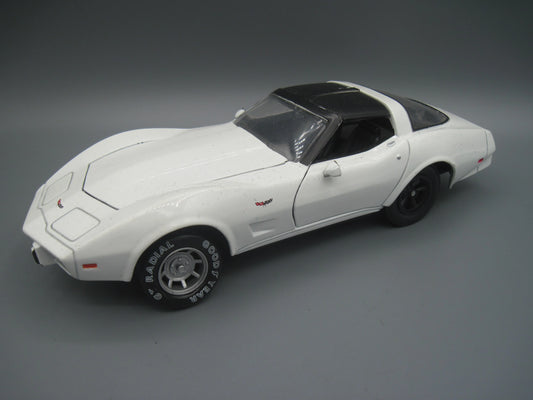 Motor Max   Chevrolet Corvette 1979 White