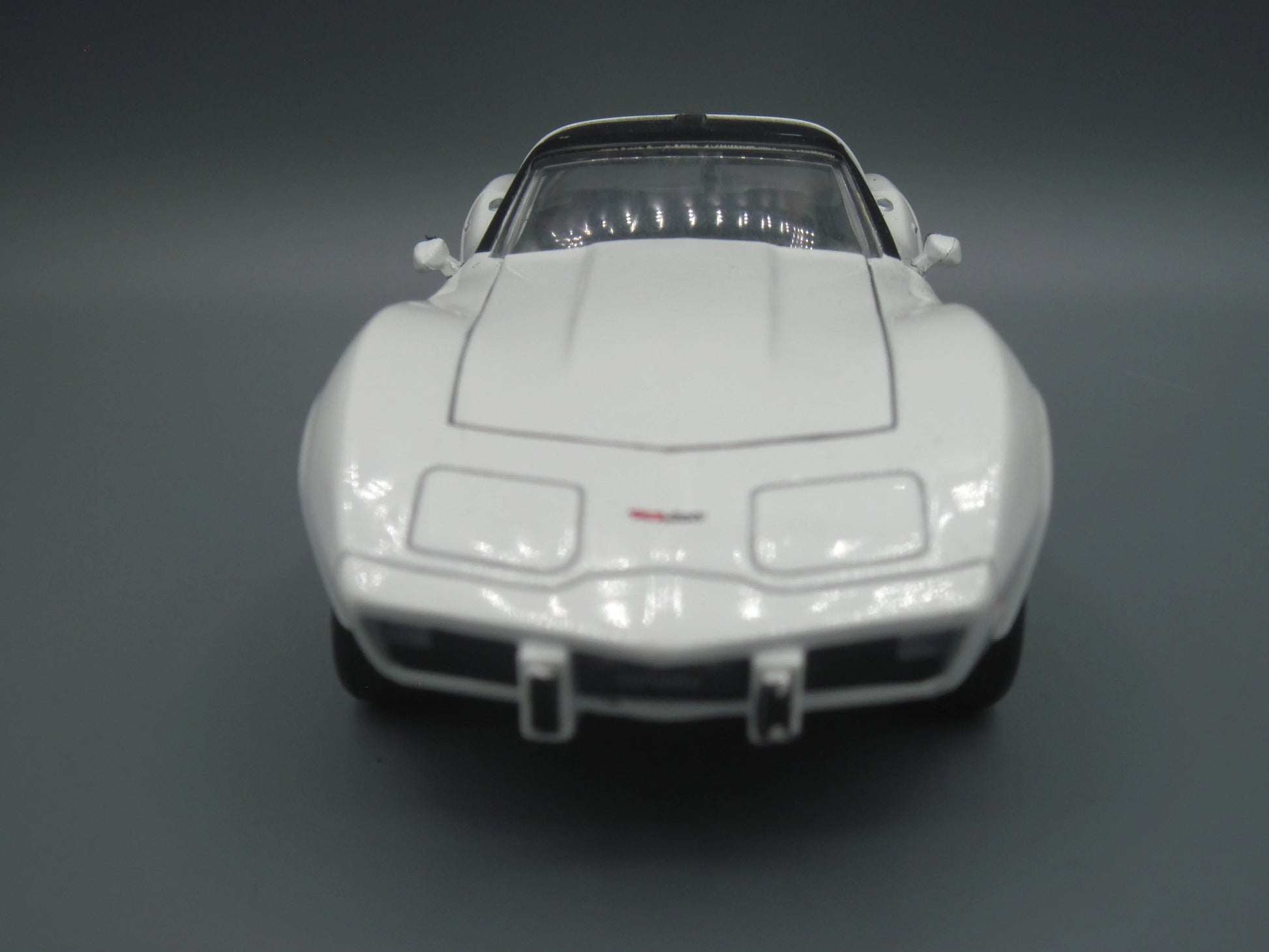 Motor Max   Chevrolet Corvette 1979 White