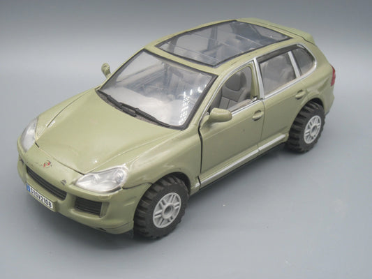 Motor Max   Porsche Cayenne Turbo  Olive Green