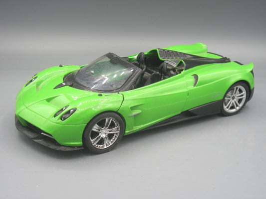 Motor Max   Pagani Huayra Roadster 2018 Green