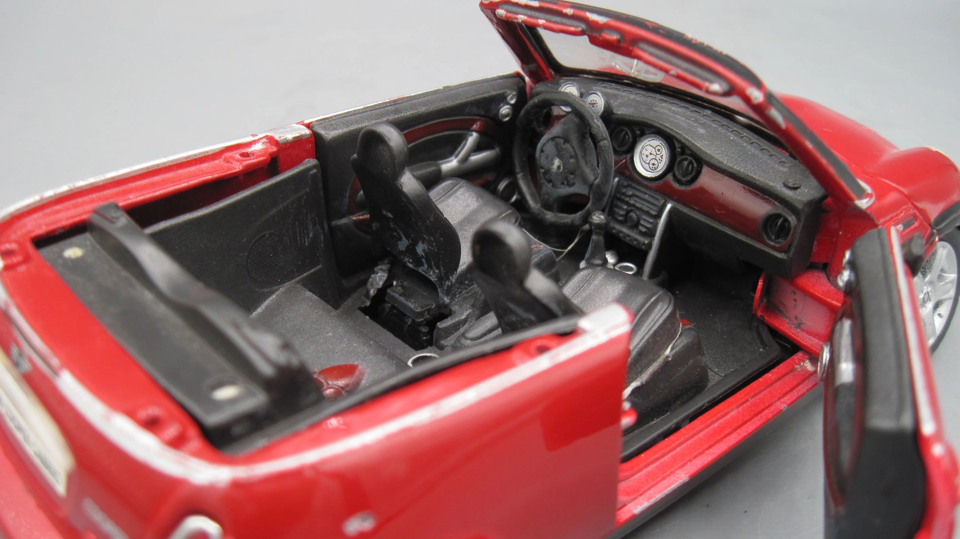 Maisto   Mini Cooper Carbio  Red