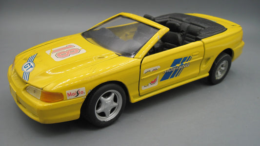 Maisto   Mustang GT 1994 Yellow